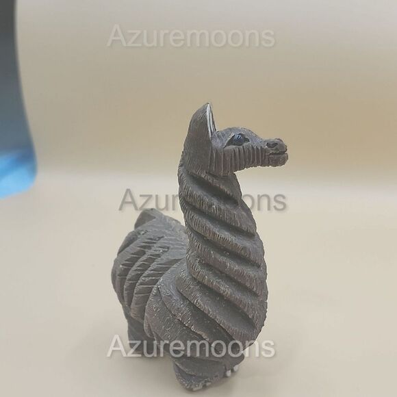 Artesania Riconda Llama Figurine handmade 4.25 tall 3.5 long - Picture 7 of 9